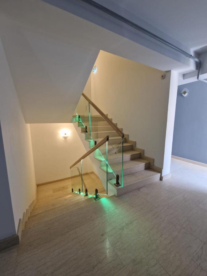 יאשי Apart Hotel Fusion Tower מראה חיצוני תמונה