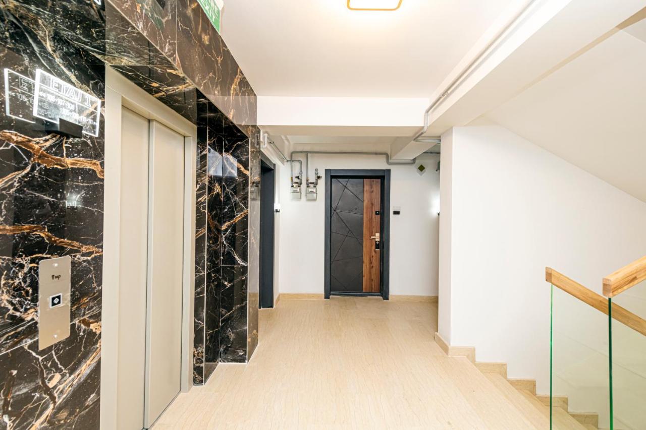 יאשי Apart Hotel Fusion Tower מראה חיצוני תמונה